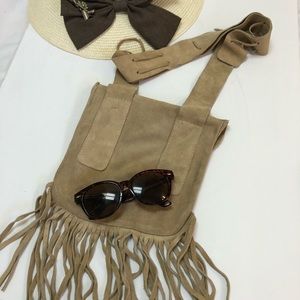 Bag  is pretty  vintaje